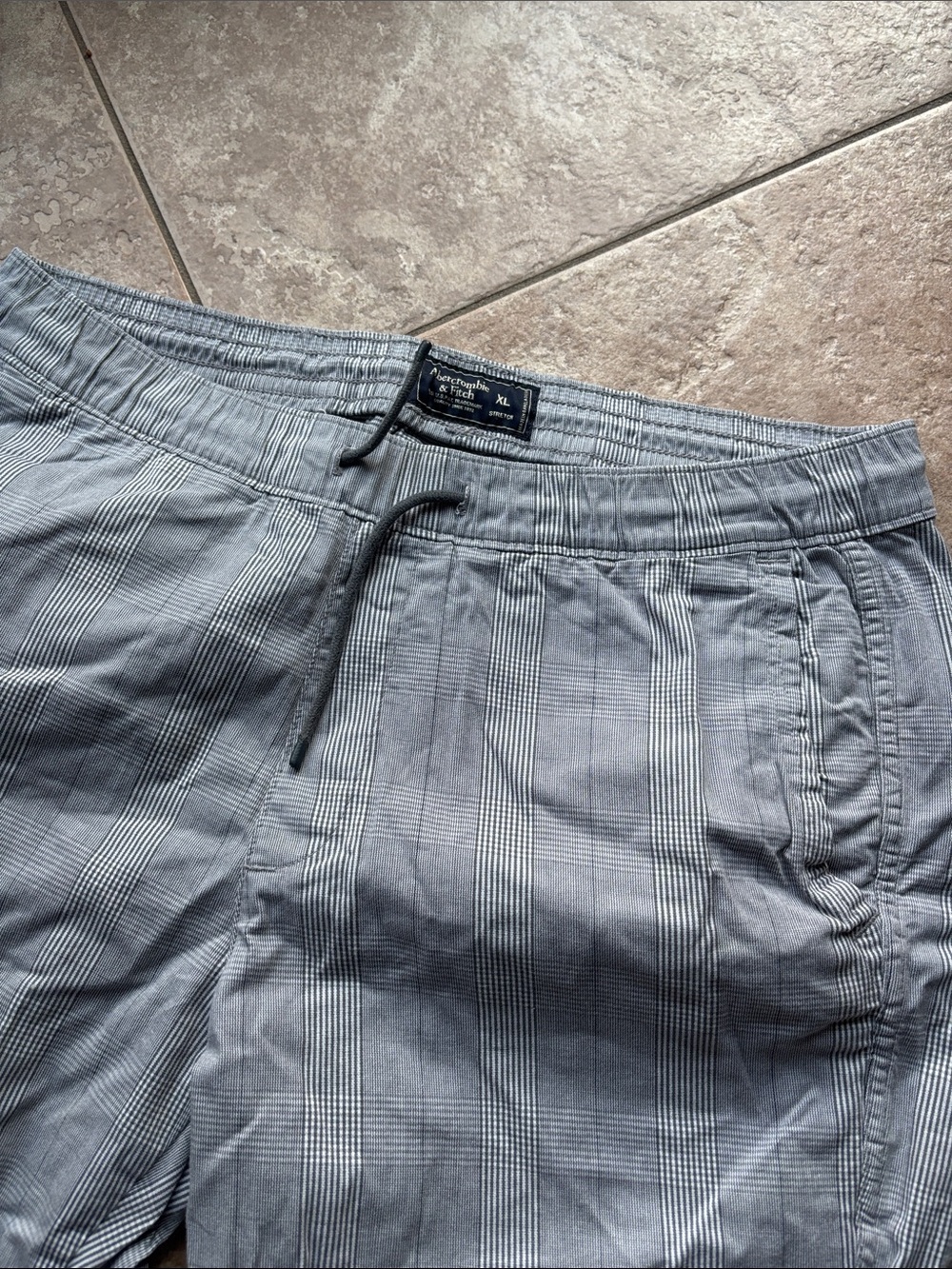 Abercrombie & Fitch Gray Striped Drawstring Pants
